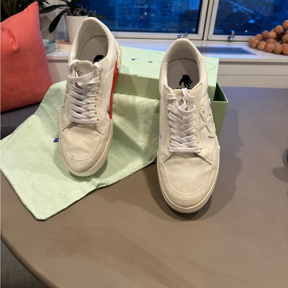 Off-White Cream and Red Men's Sneakers